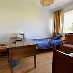 7 Avec Grande Piscine A 600 M De La *
